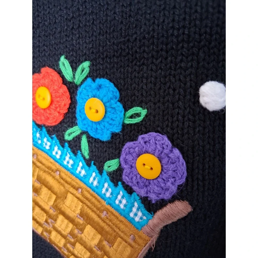 Vintage Floral 3D Embroidered Sweater Vest Size Med Granny Core‎ Cottage Core